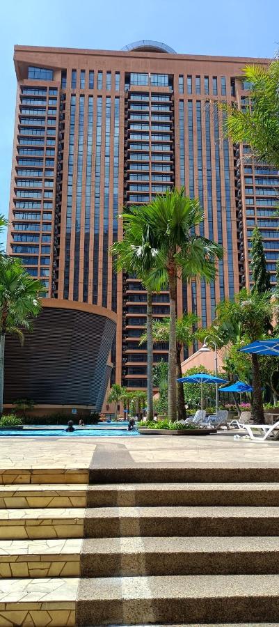 Plaza Apartment At Berjaya Times Square Kl Κουάλα Λουμπούρ Εξωτερικό φωτογραφία